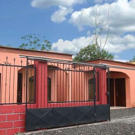 Appartamento Arenal Red La Fortuna Esterno foto