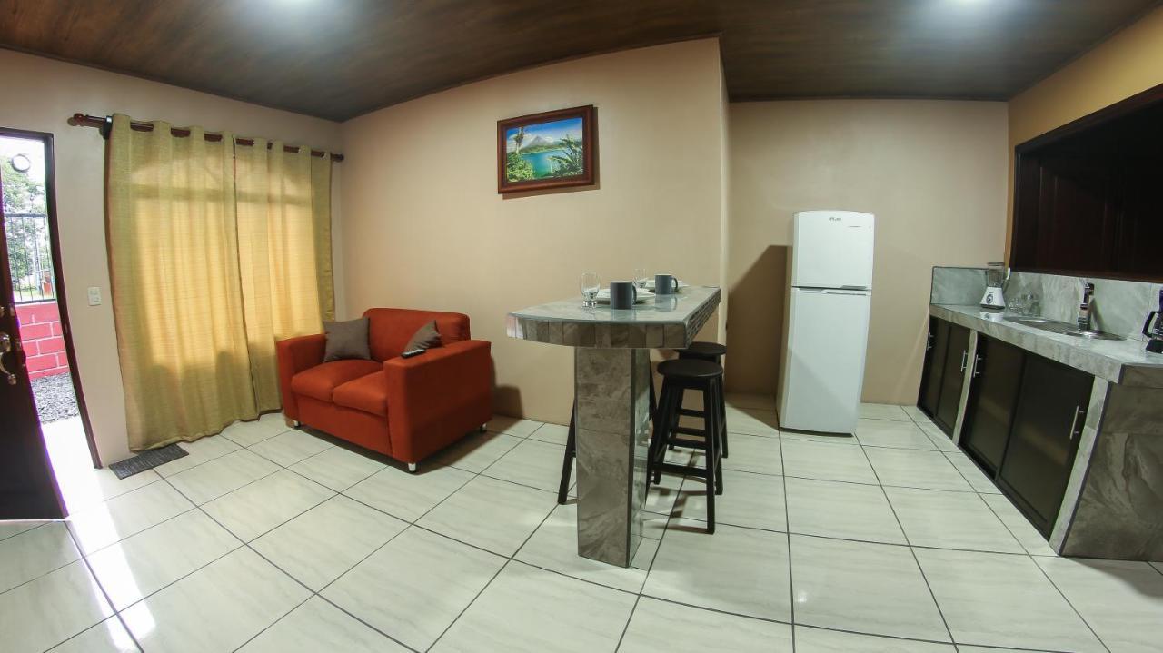 Appartamento Arenal Red La Fortuna Esterno foto